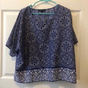 Flowery swing top